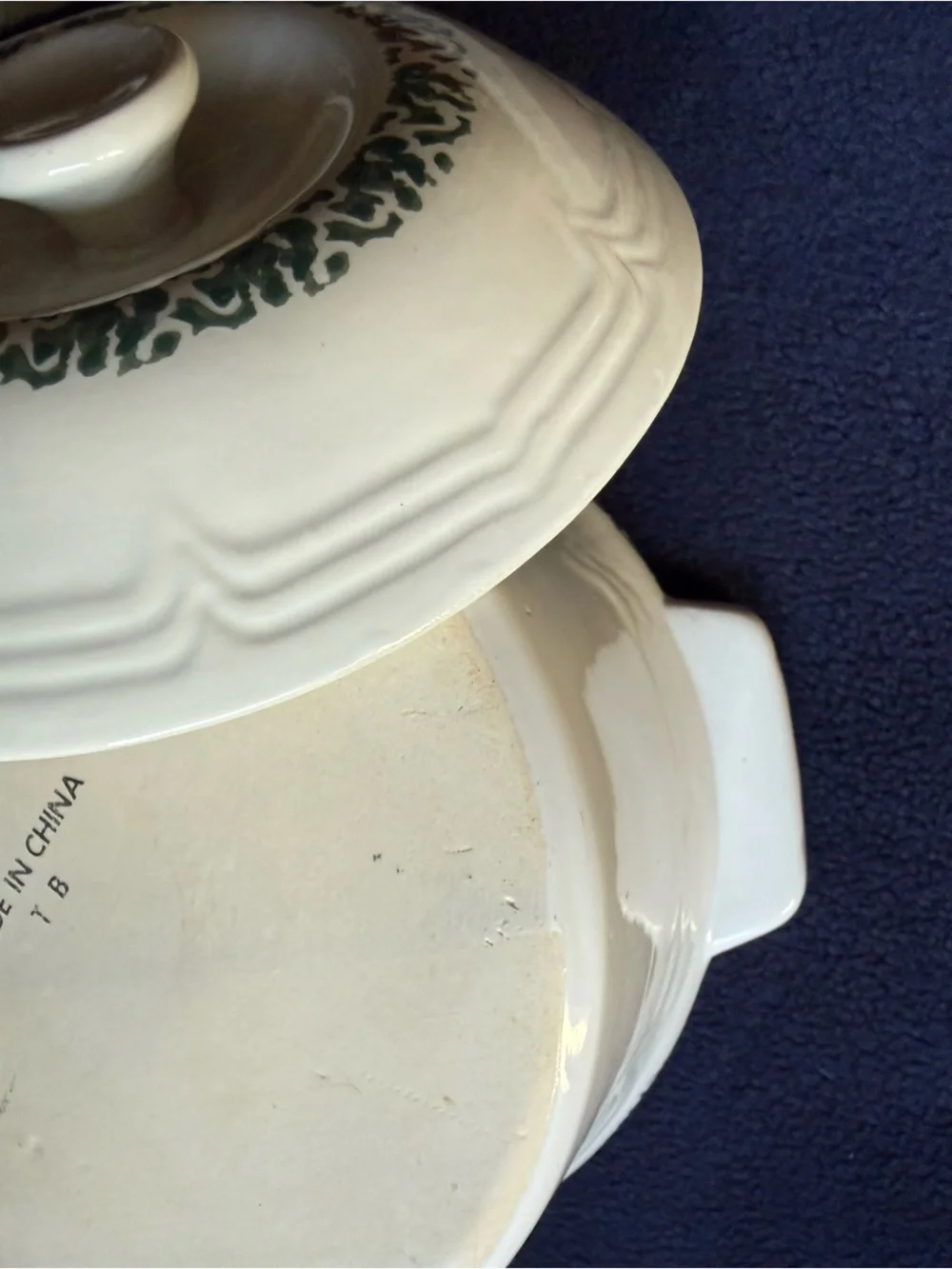 Vintage Corelle Heart Stoneware 2qt Covered Casserole Dish